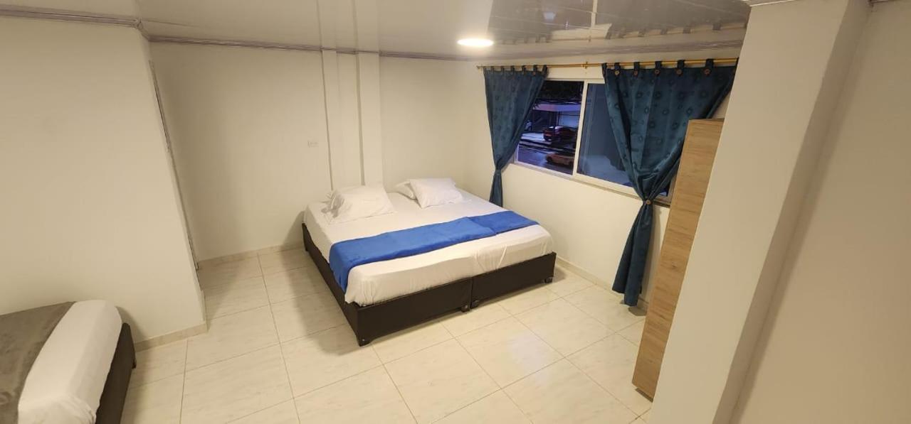 Edificio Regata Inn Buenaventura Quarto foto